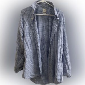 Blue plaid button up.